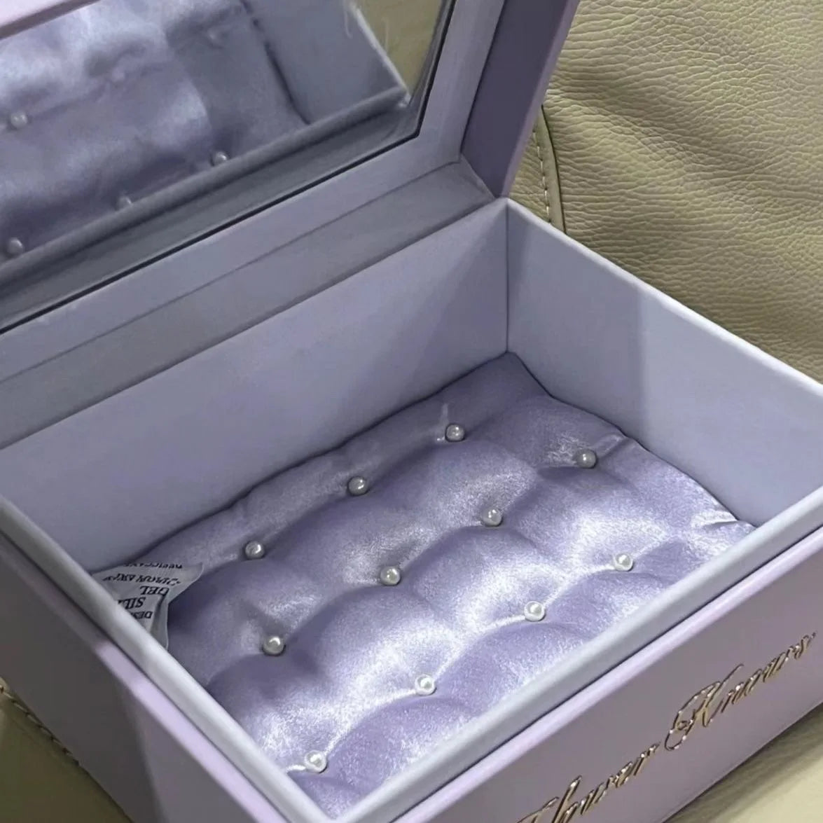 FLOWER KNOWS Cosmetics Storage Box Limited Edition