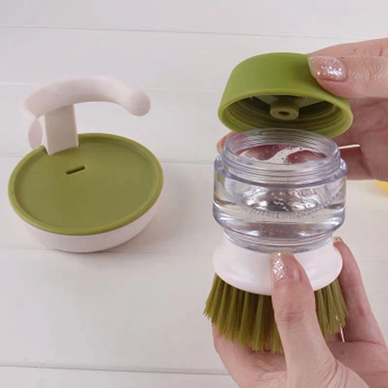 Cleaning Brush with Liquid Storage